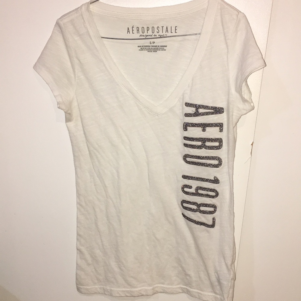 white v neck shirt